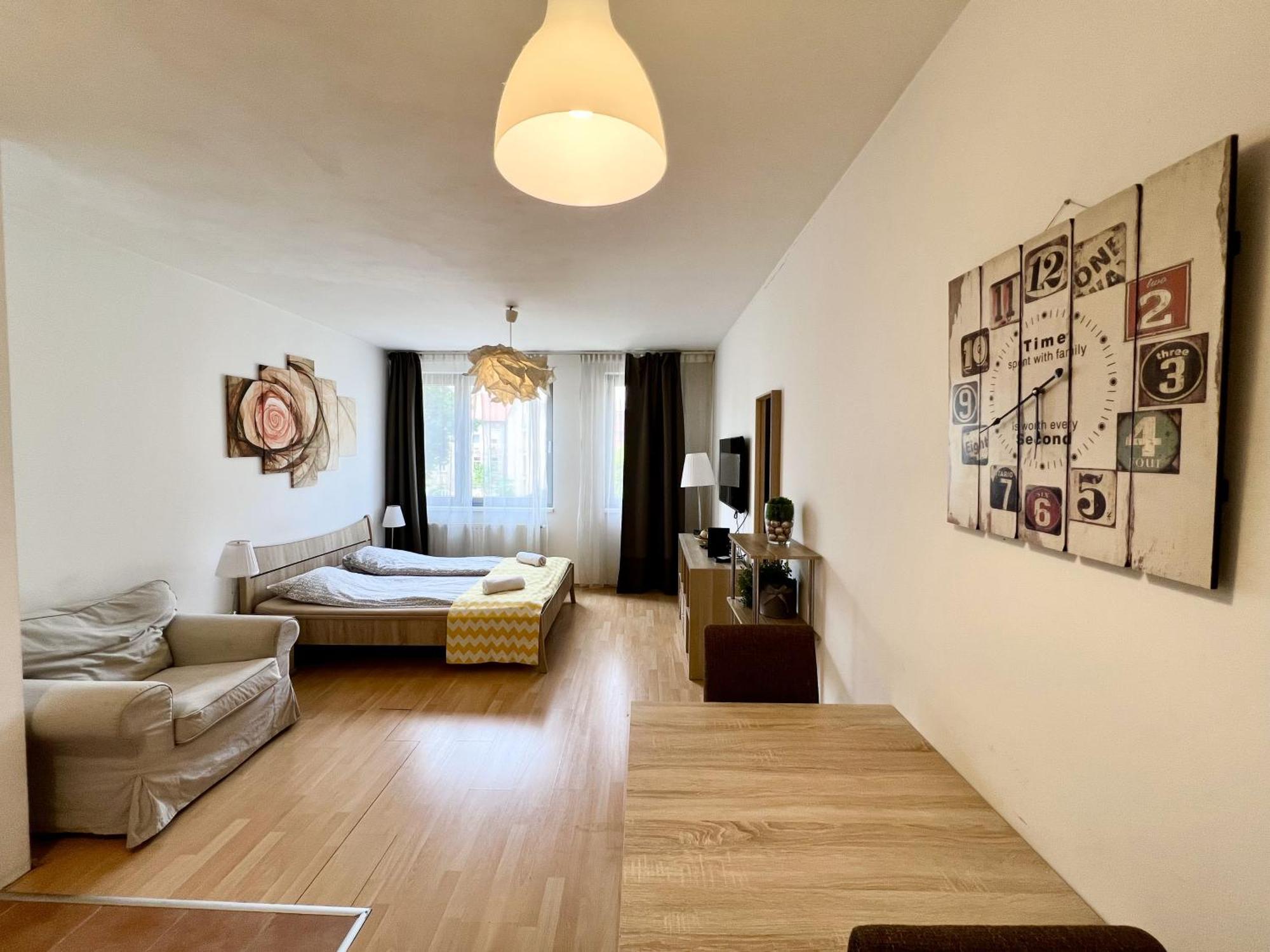Apartament Trtn Keleti *
